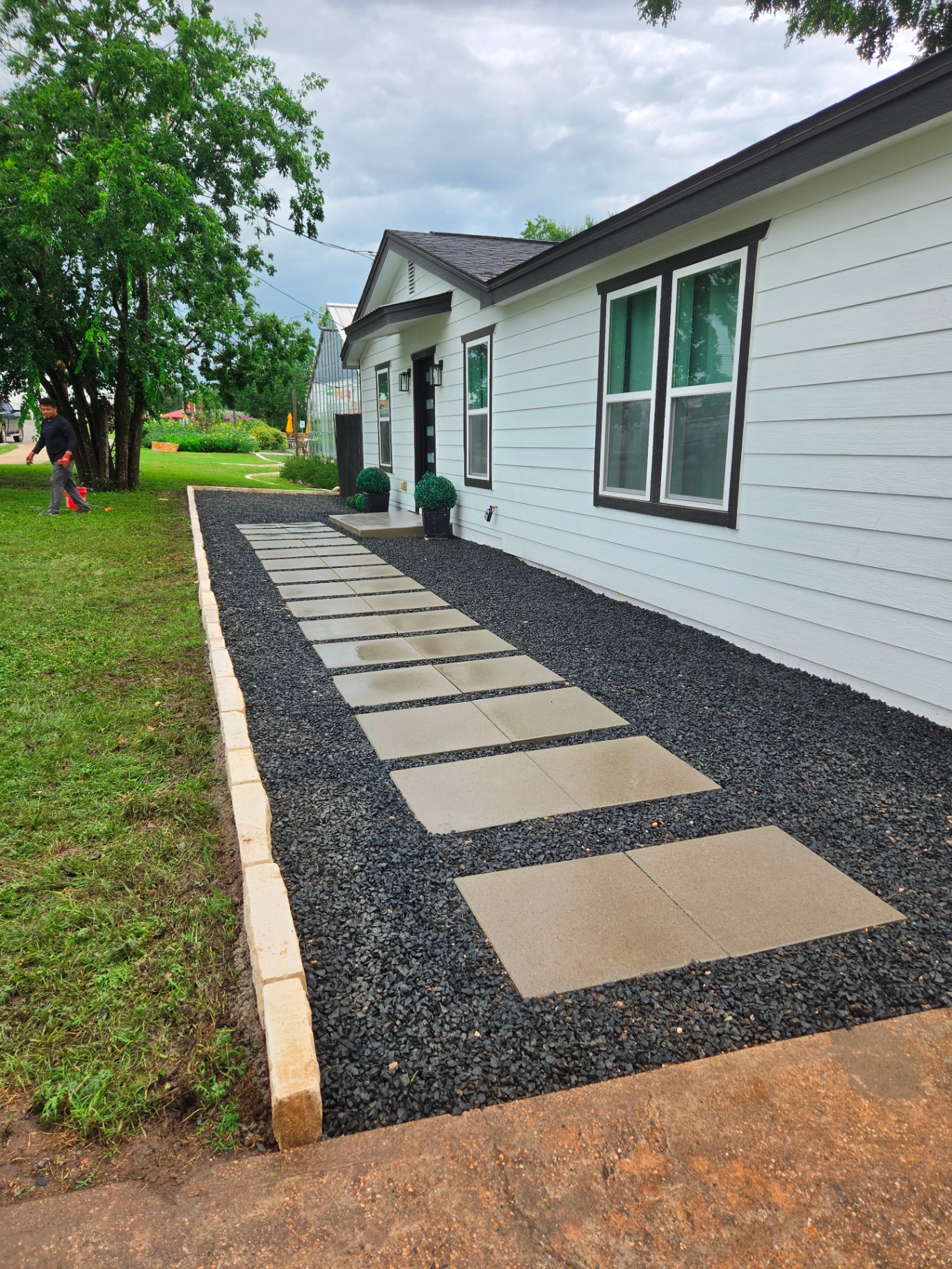 Modern Entry Walk